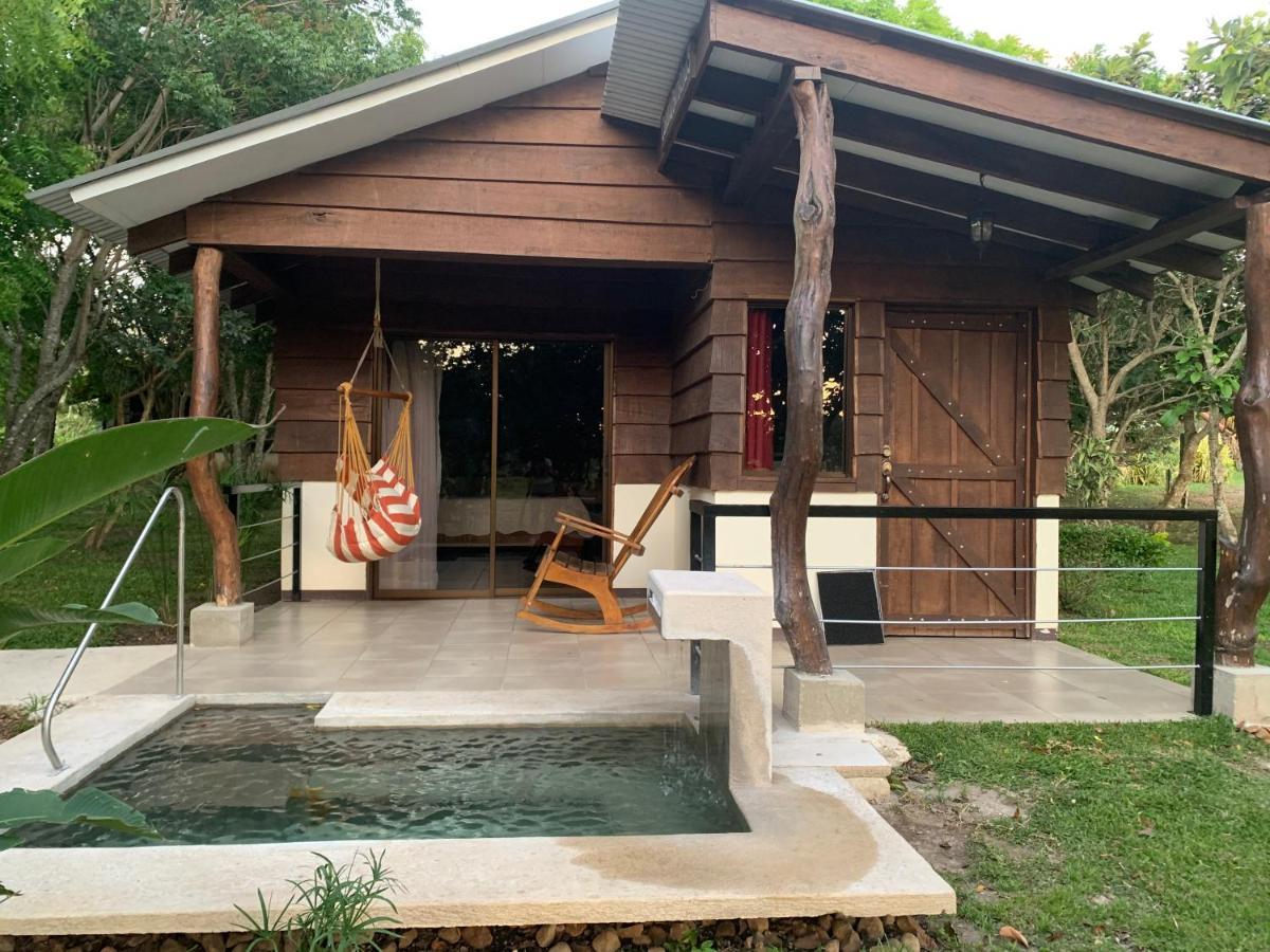 Colinas Del Miravalles & Hot Springs