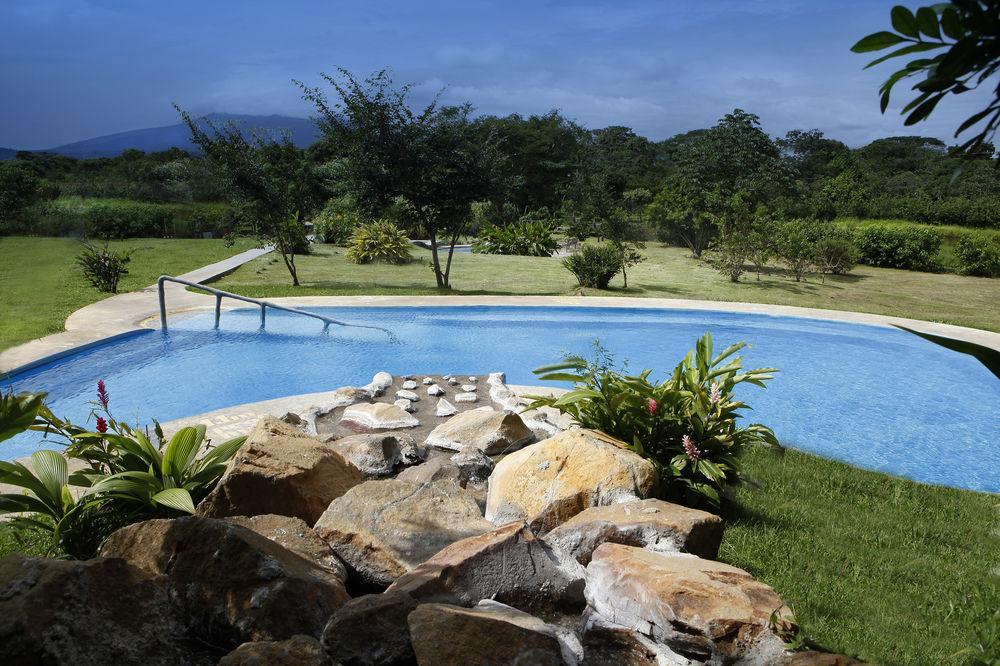 Colinas Del Miravalles & Hot Springs Hotel