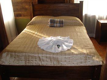 Colinas Del Miravalles & Hot Springs Hotel 3*